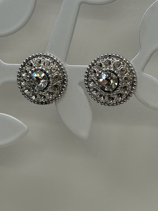 Coro Jewelry - Coro Vtg sparkly button screw back Earrings